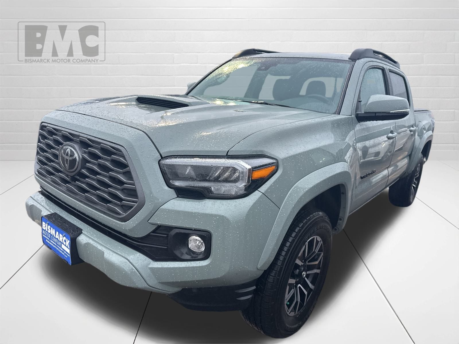 2023 Toyota Tacoma TRD Sport's photo