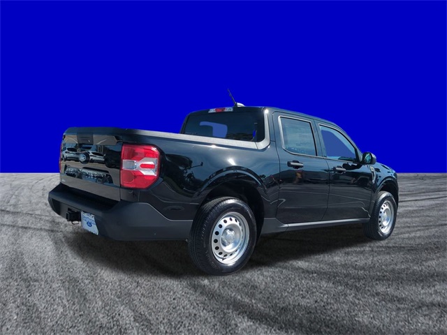2025 Ford Maverick XL photo 2