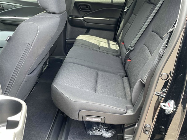 2025 Honda Ridgeline Sport photo 4