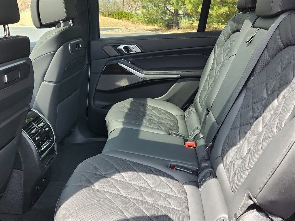 2025 Bmw X7 xDrive40i photo 11