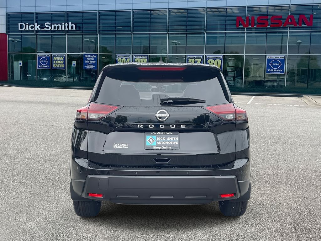 2026 Nissan Rogue S photo 4