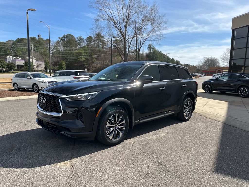 2025 Infiniti QX60 Pure photo 5