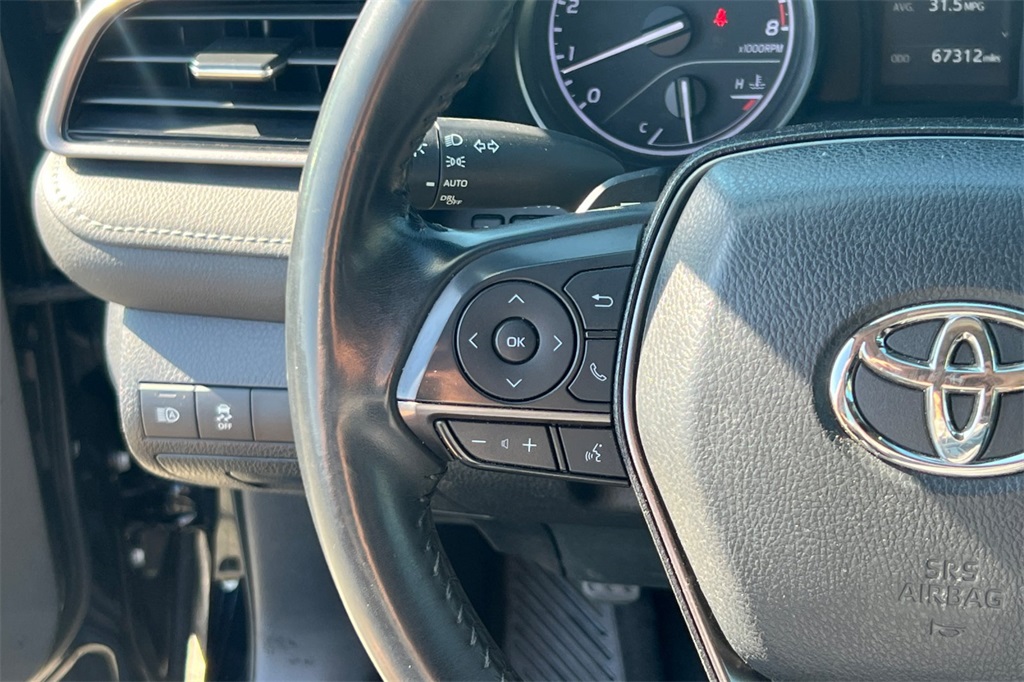 2022 Toyota Camry SE photo 27