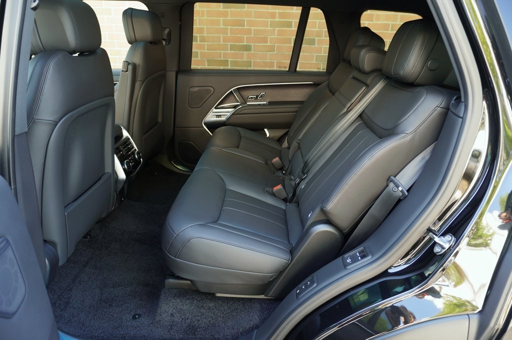 2025 LAND ROVER RANGE ROVER - Image 31