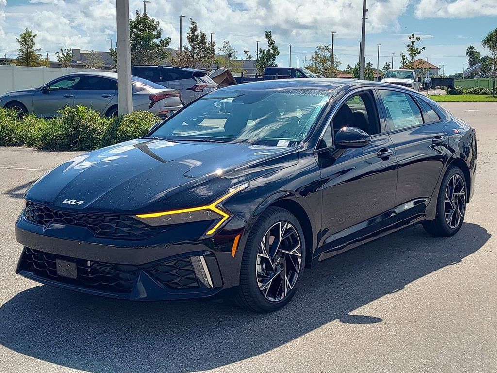 2026 Kia K5 GT-Line photo 2
