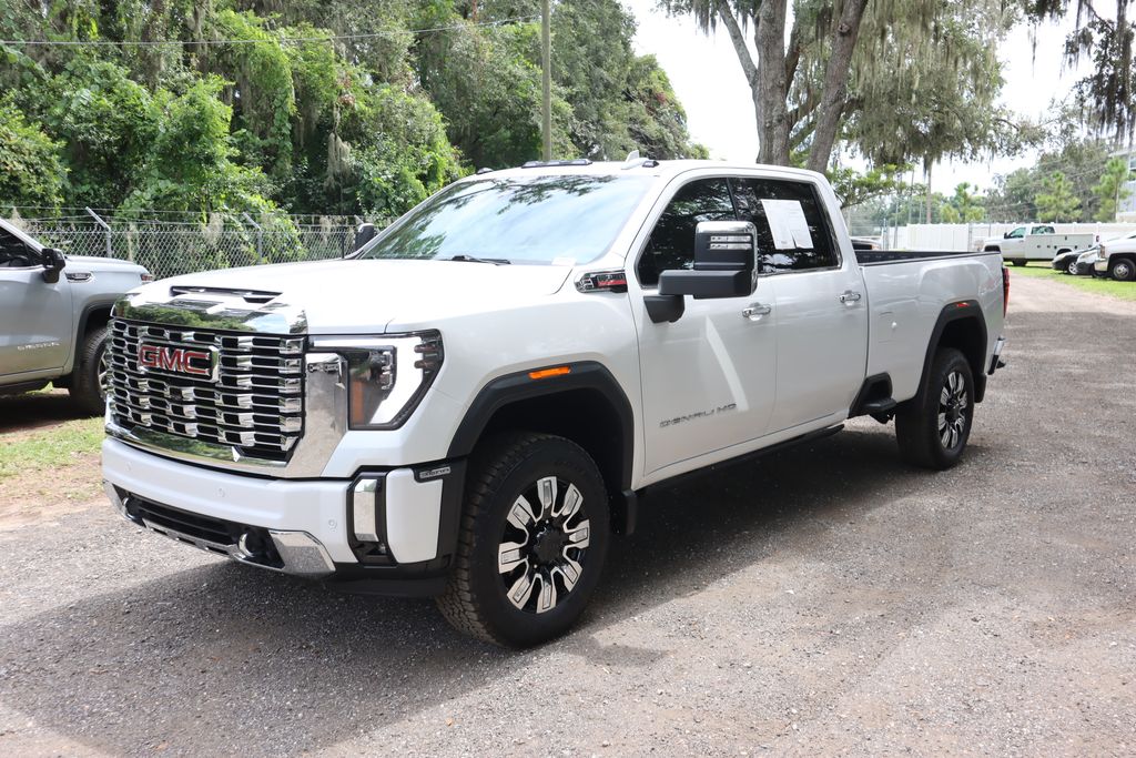 2024 Gmc Sierra HD Denali photo 3