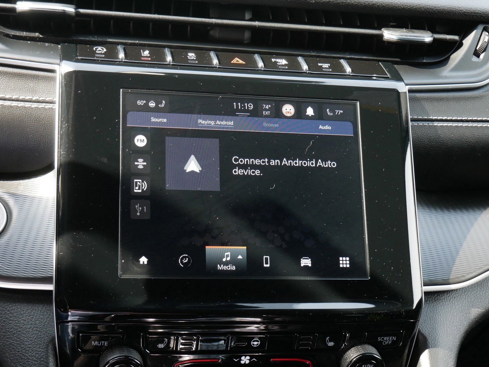 2023 Jeep Grand Cherokee Altitude photo 17