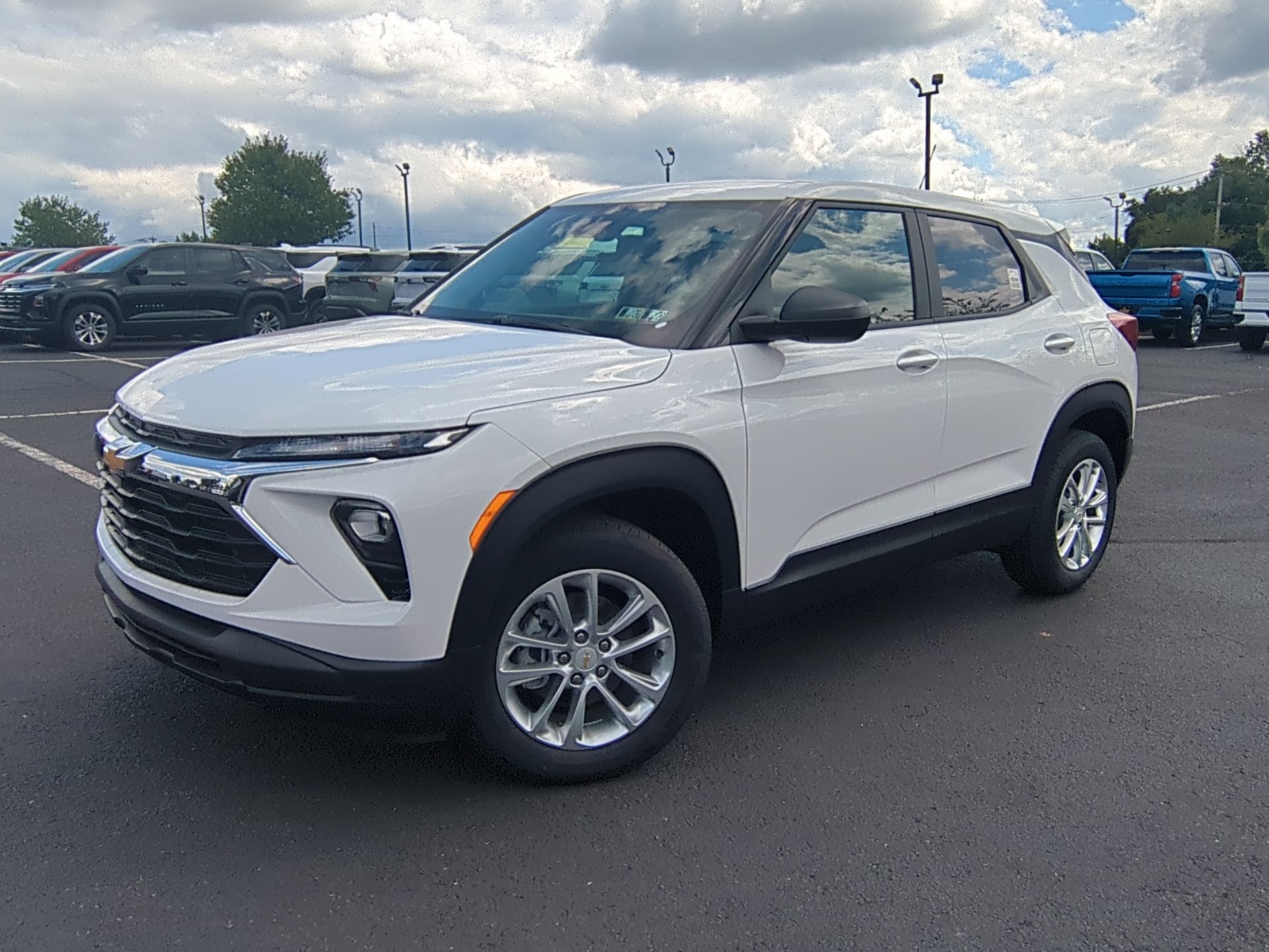 2026 Chevrolet Trailblazer LS photo 10