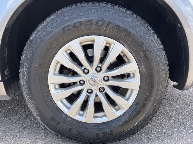 2019 Nissan Armada SV photo 5
