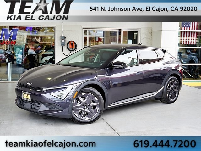 2025 Kia EV6 Light L/R's photo