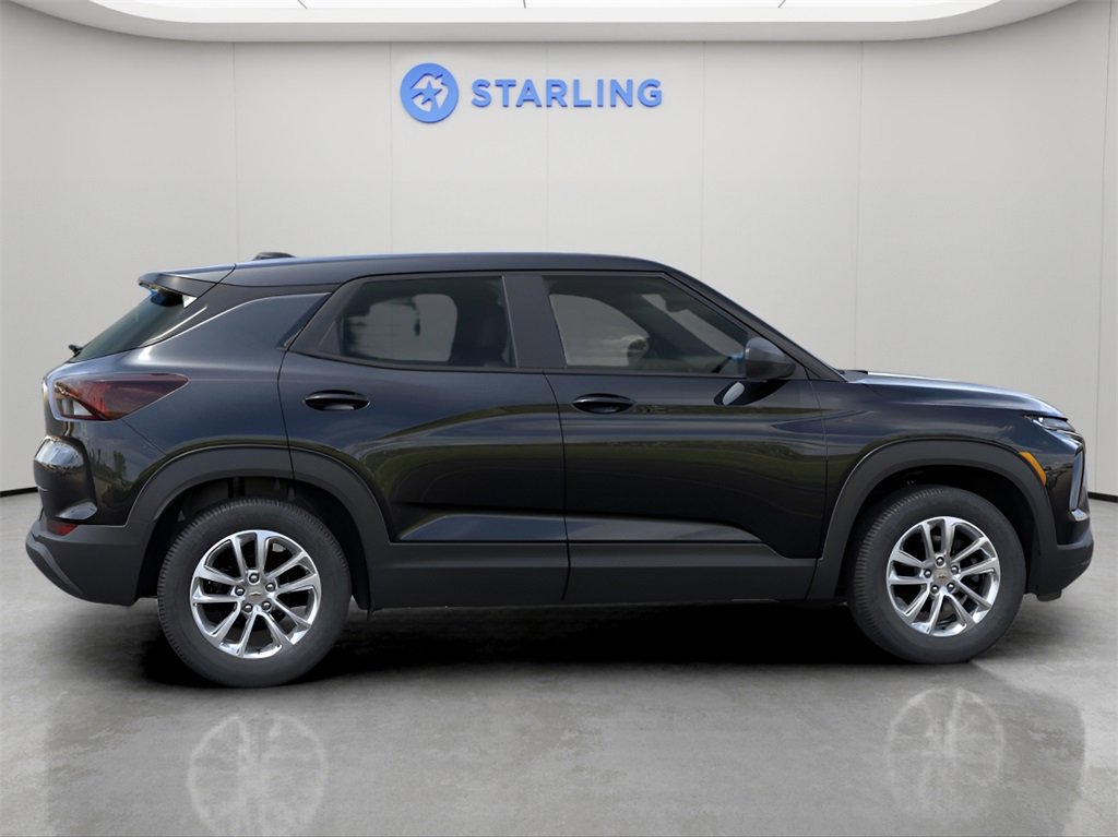 2026 Chevrolet Trailblazer LS photo 3