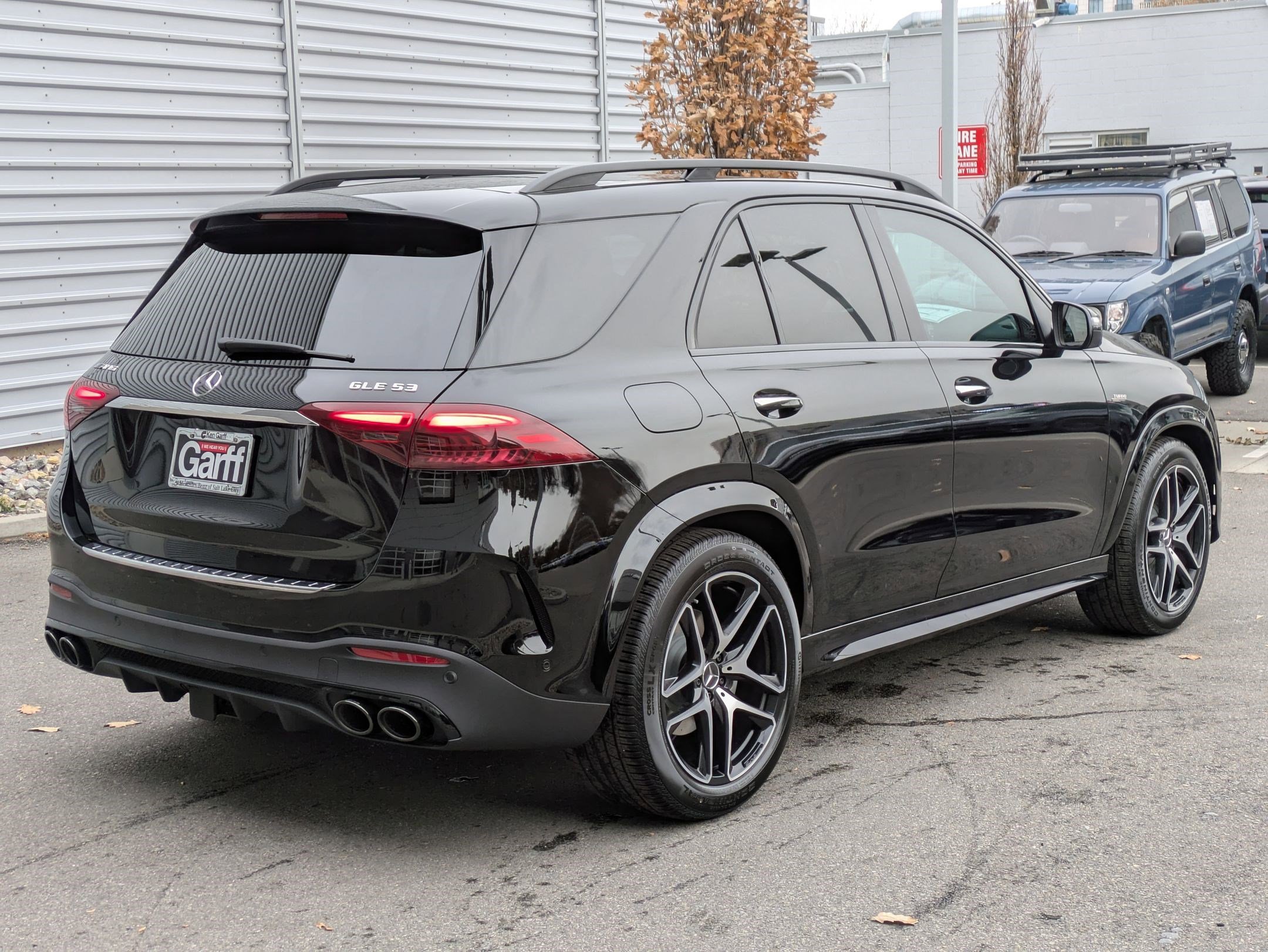 2025 Mercedes Benz GLE AMG 53 4MATIC photo 3