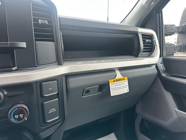 2024 Ford F-450 XL photo 30