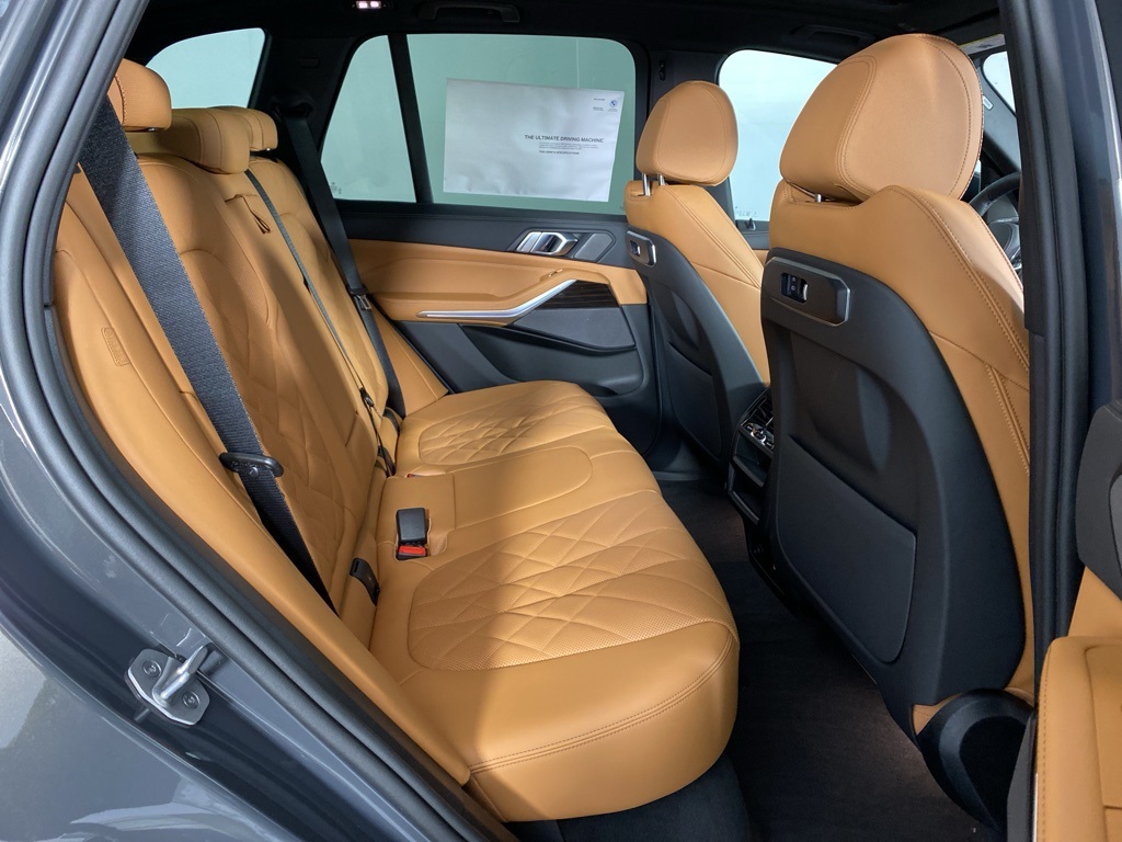 2026 Bmw X5 xDrive50e photo 3