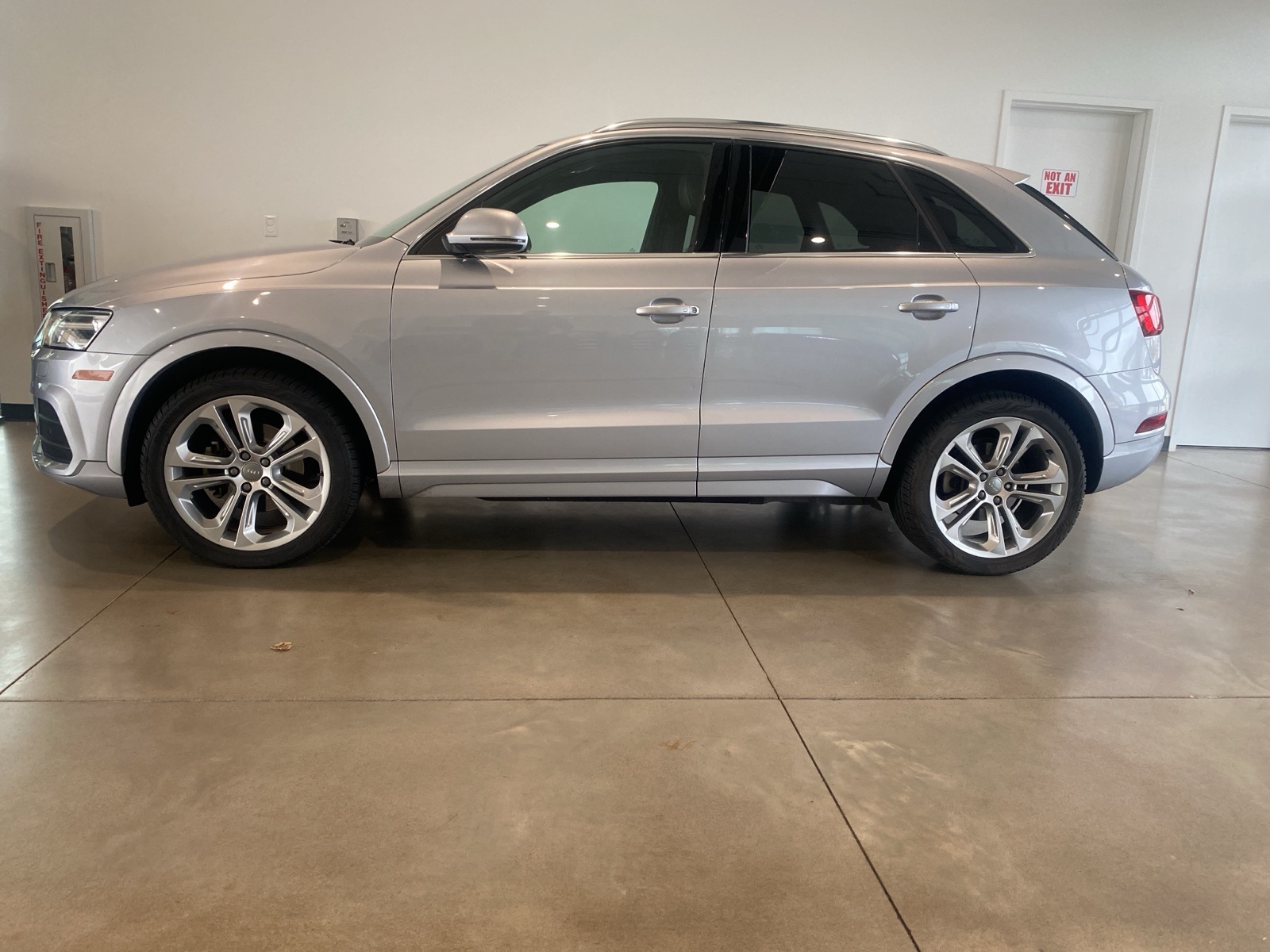 2017 Audi Q3 Premium Plus