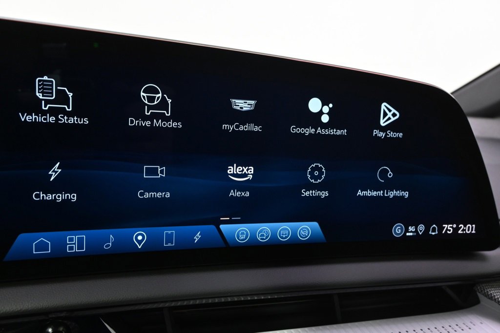 2025 Cadillac Optiq Sport photo 22