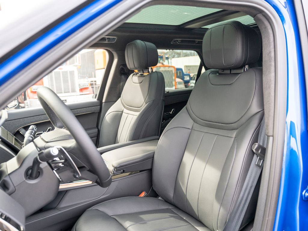 2025 Land Rover Range Rover Sport Autobiography photo 18