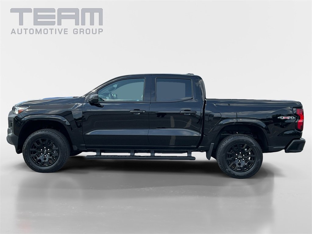 2026 Chevrolet Colorado Work Truck photo 2