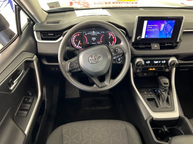 2024 Toyota RAV4 XLE photo 11