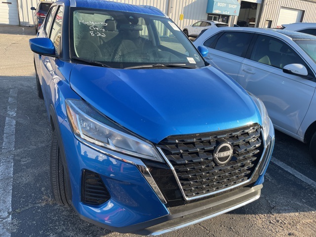 2024 Nissan Kicks SV photo 3
