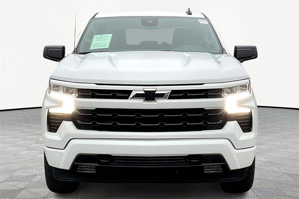 2022 Chevrolet Silverado 1500 RST photo 2