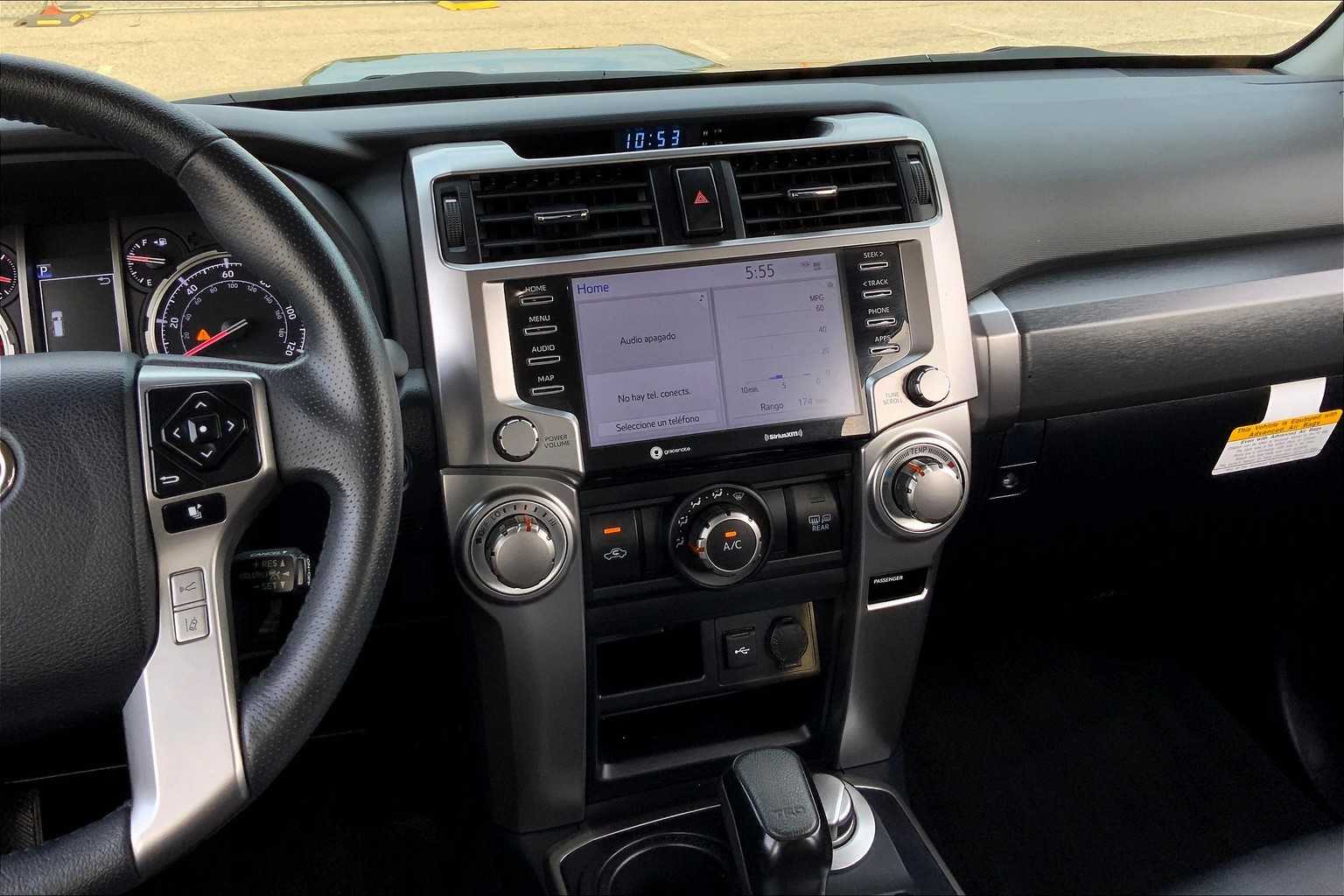 2023 Toyota 4Runner TRD Sport 4WD photo 2