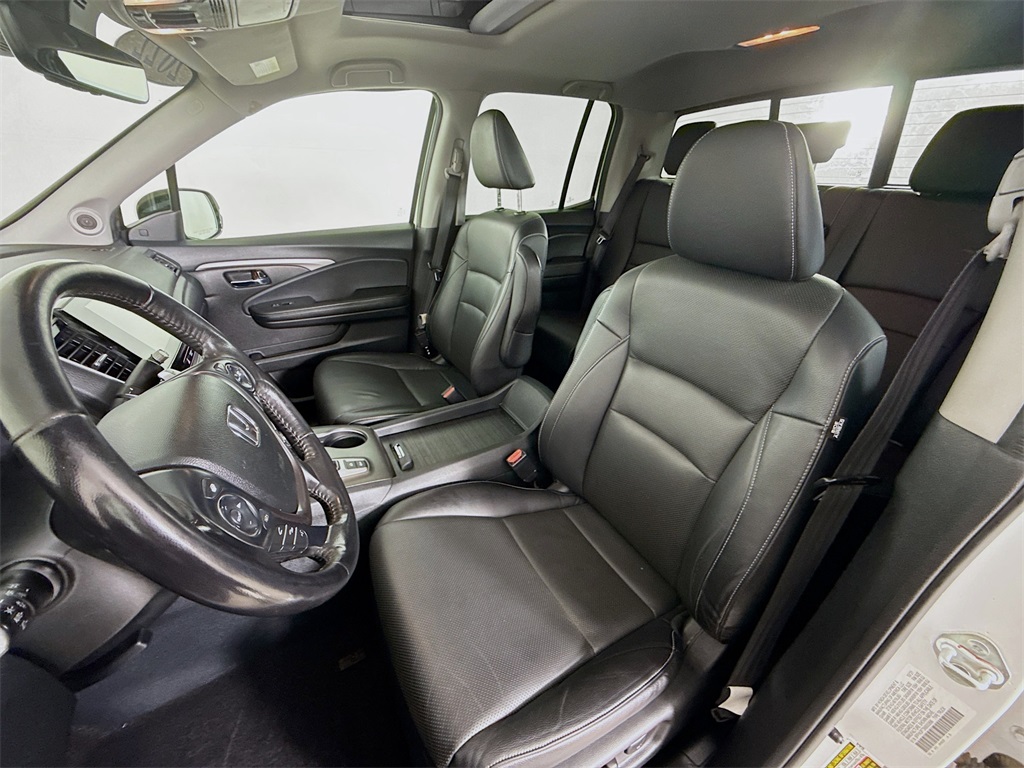 2022 Honda Ridgeline RTL-E photo 18