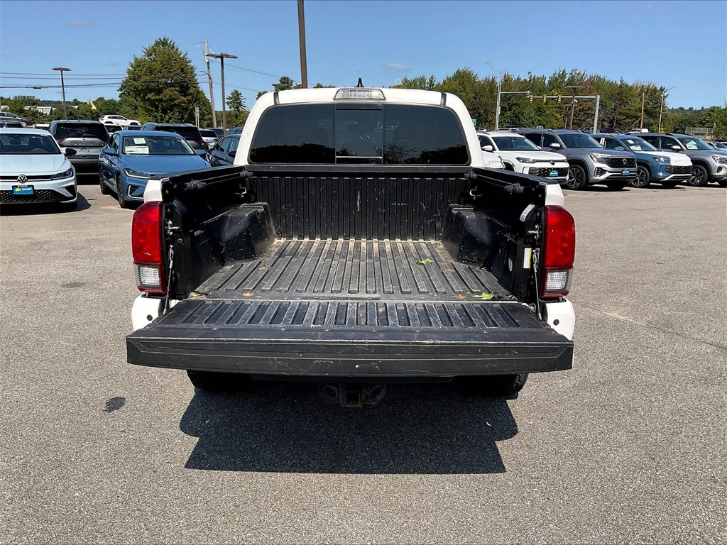 2019 Toyota Tacoma TRD Off-Road photo 29