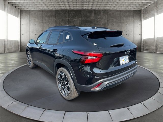 2025 Chevrolet Trax photo 5