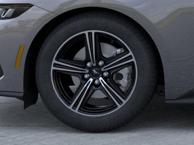 2025 Ford Mustang EcoBoost photo 29