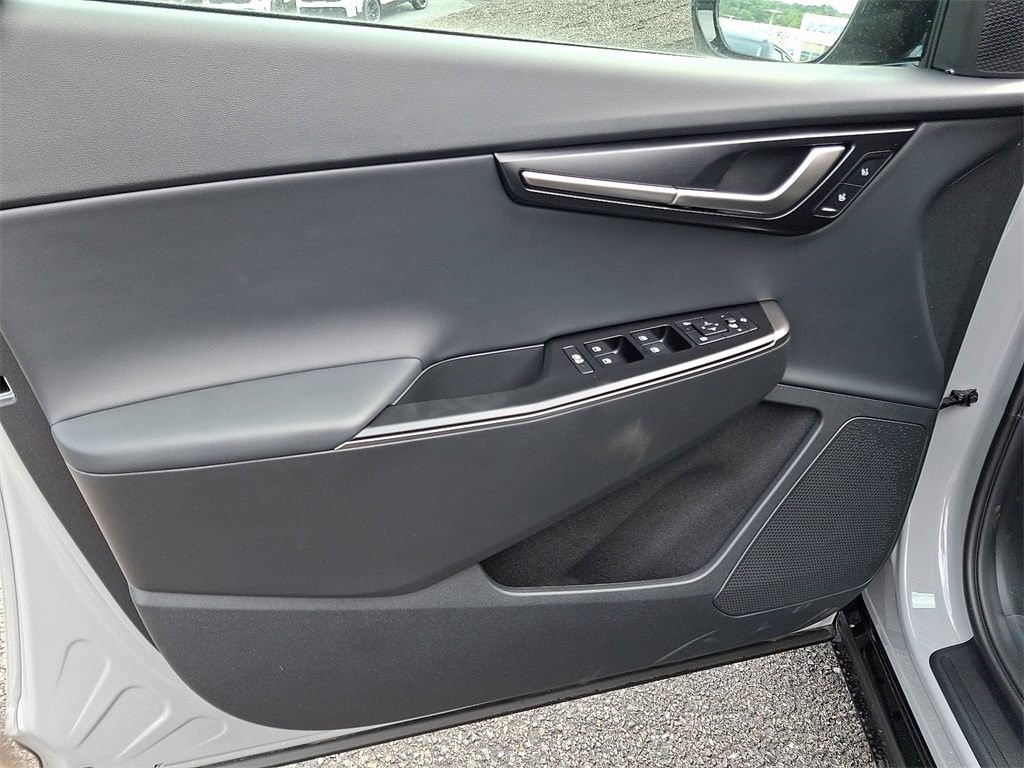 2025 Kia EV6 Wind photo 12