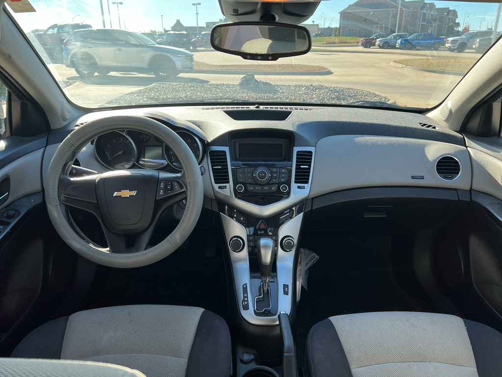 Used 2013 Chevrolet Cruze LS with VIN 1G1PA5SH4D7290163 for sale in Pella, IA