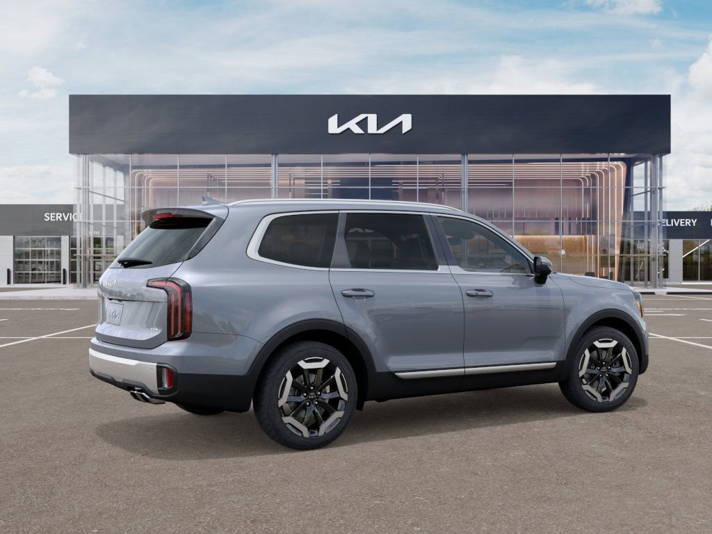 2025 Kia Telluride EX photo 3
