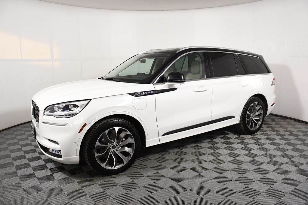 Used 2021 Lincoln Aviator Grand Touring with VIN 5LMYJ8XY3MNL00854 for sale in Richfield, Minnesota