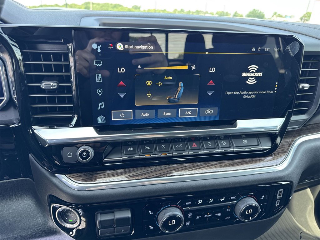 2025 Chevrolet Silverado 1500 LT photo 19