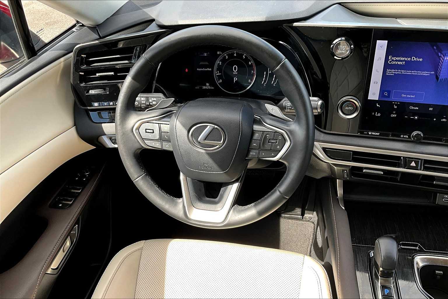 2023 Lexus RX photo 5