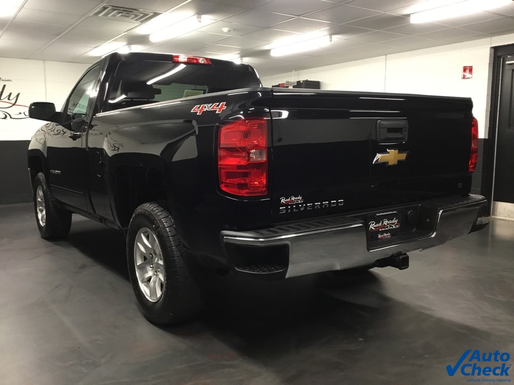 2017 Chevrolet Silverado 1500 LT photo 7