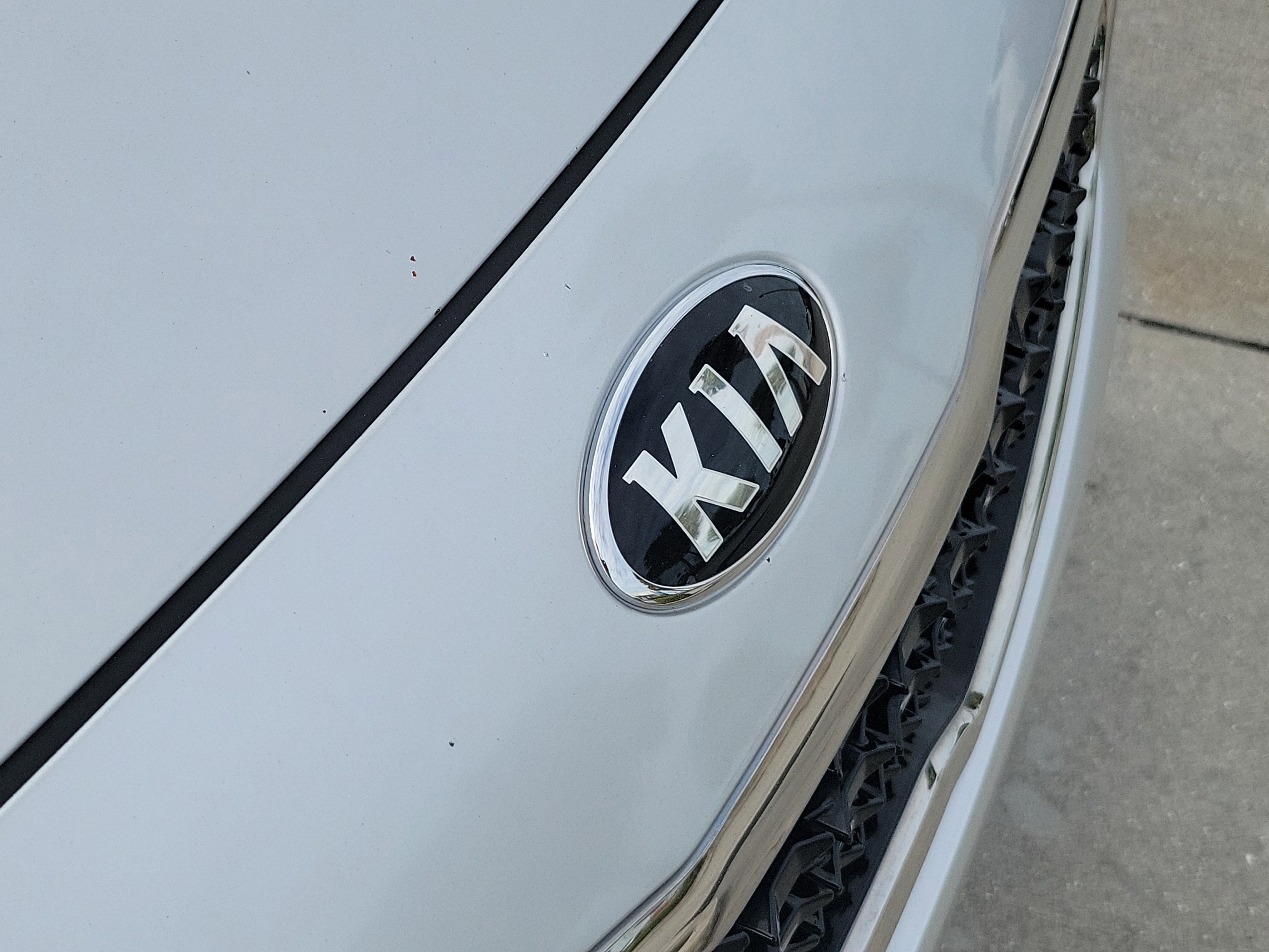 2018 Kia Forte LX Base photo 4