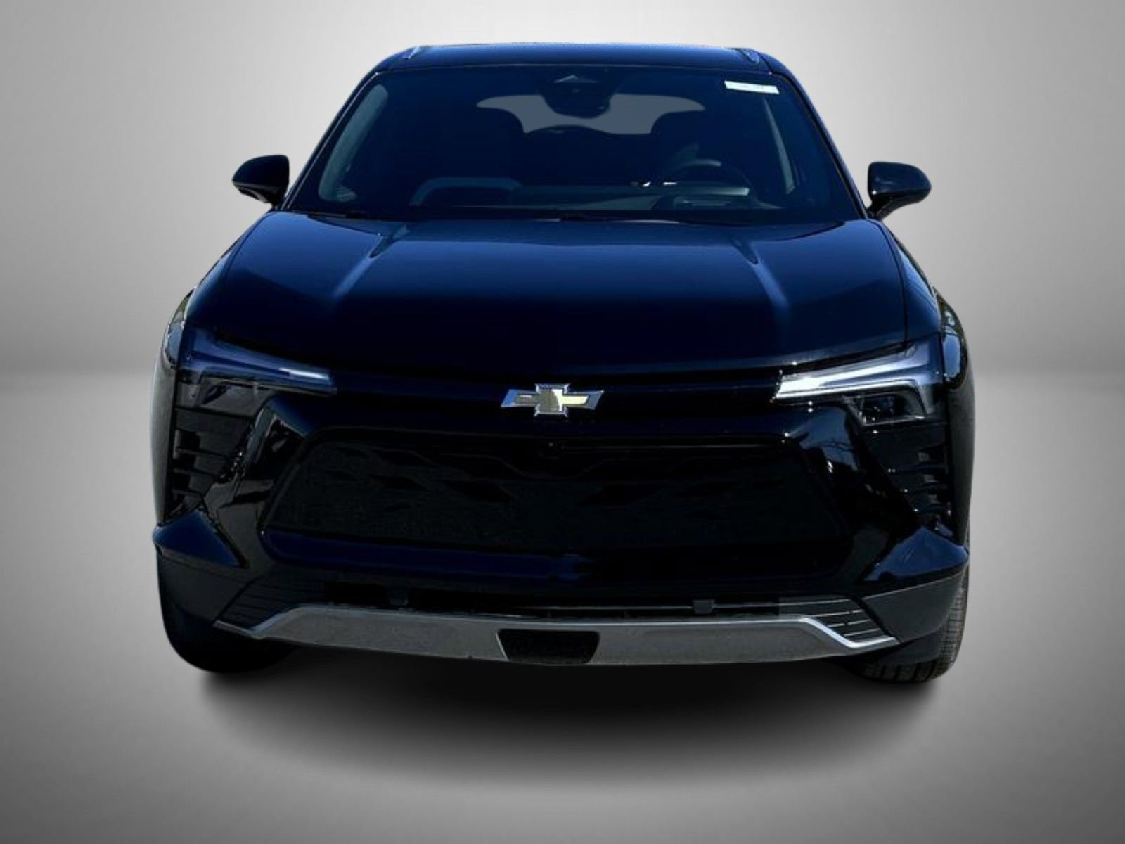 2026 Chevrolet Blazer EV photo 2