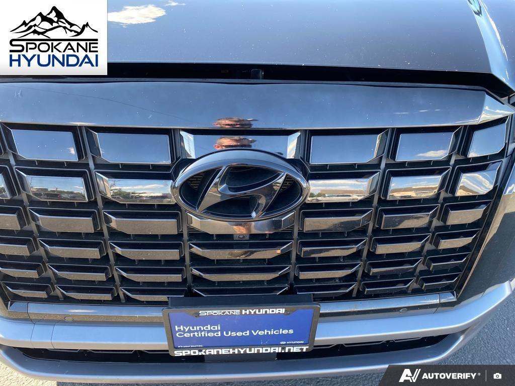2023 Hyundai Palisade Limited photo 12