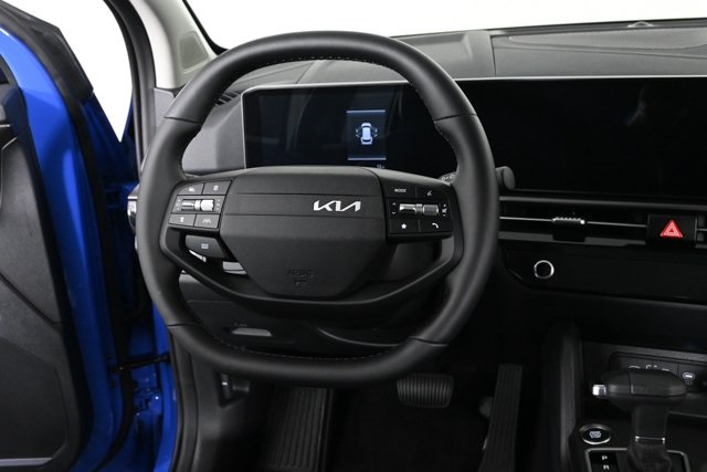 2026 Kia Sportage EX photo 3