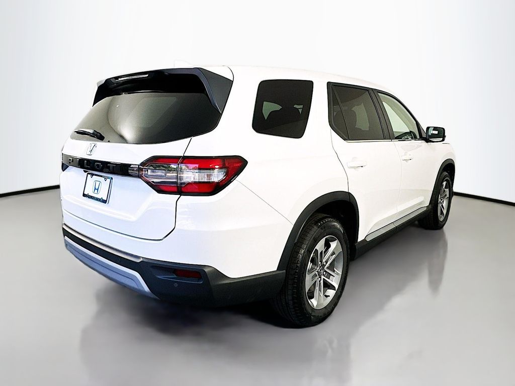 2025 Honda Pilot EX-L photo 3