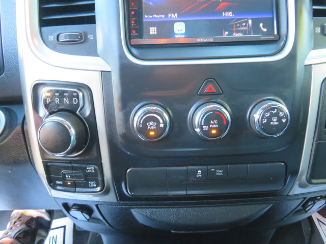 2016 Ram 1500 SLT photo 24