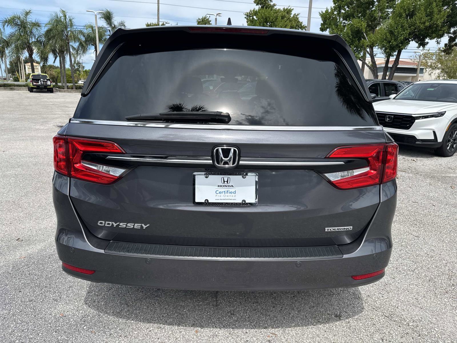 2024 Honda Odyssey Touring photo 4