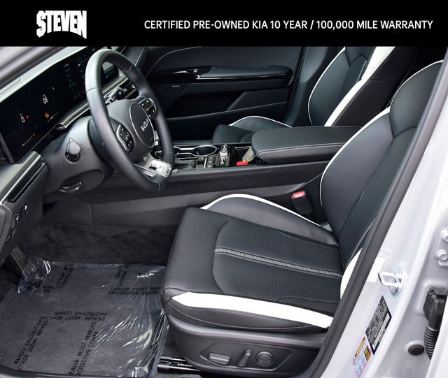 2026 Kia K5 GT-Line photo 4