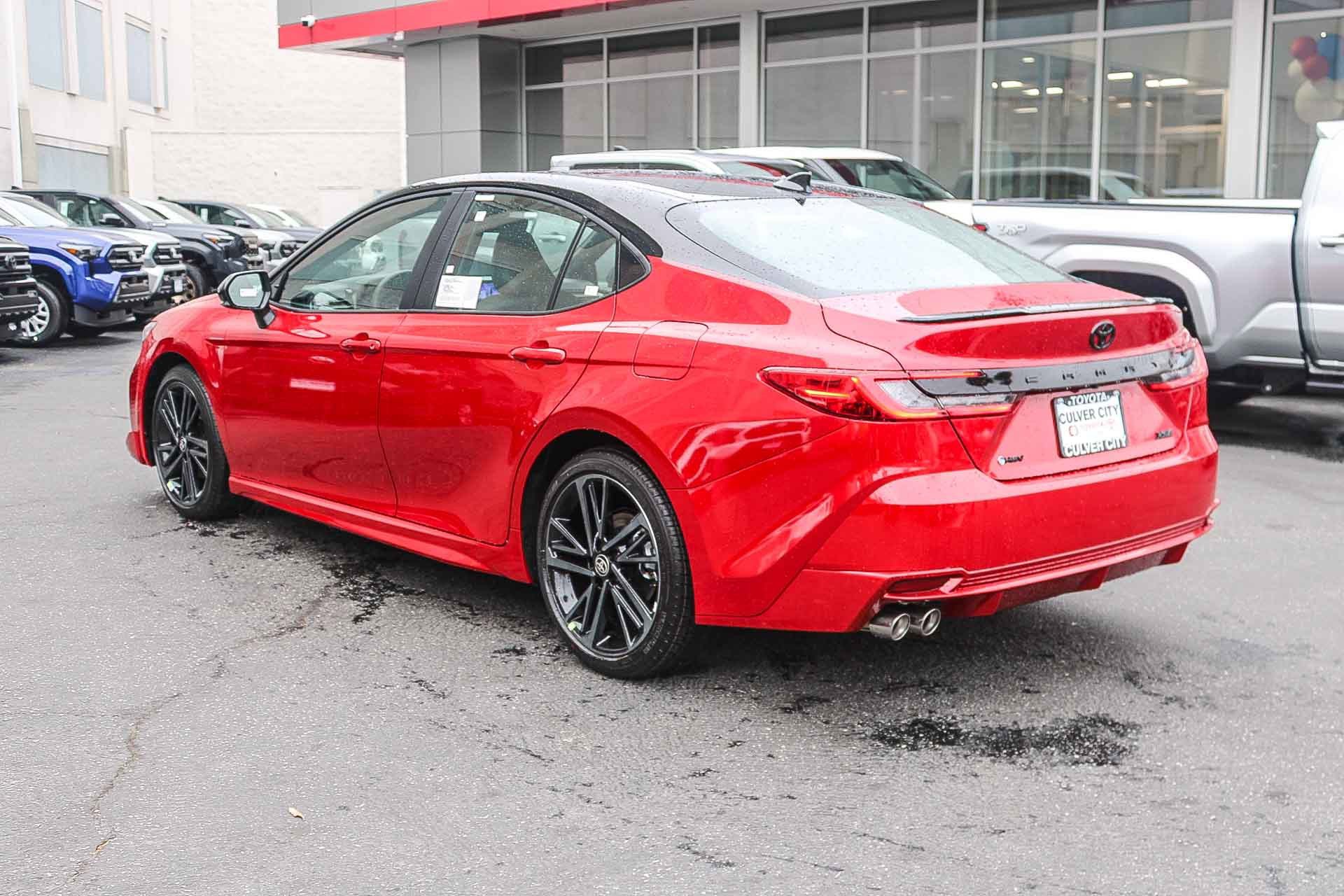 2025 Toyota Camry XSE photo 5