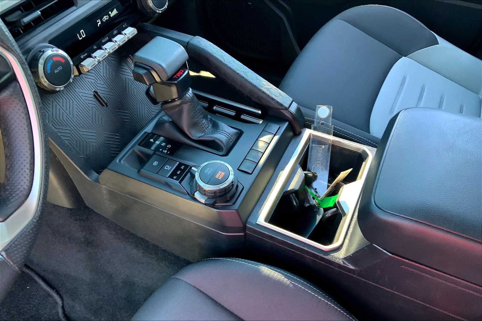 2024 Toyota Tacoma TRD Sport 4x4 photo 15