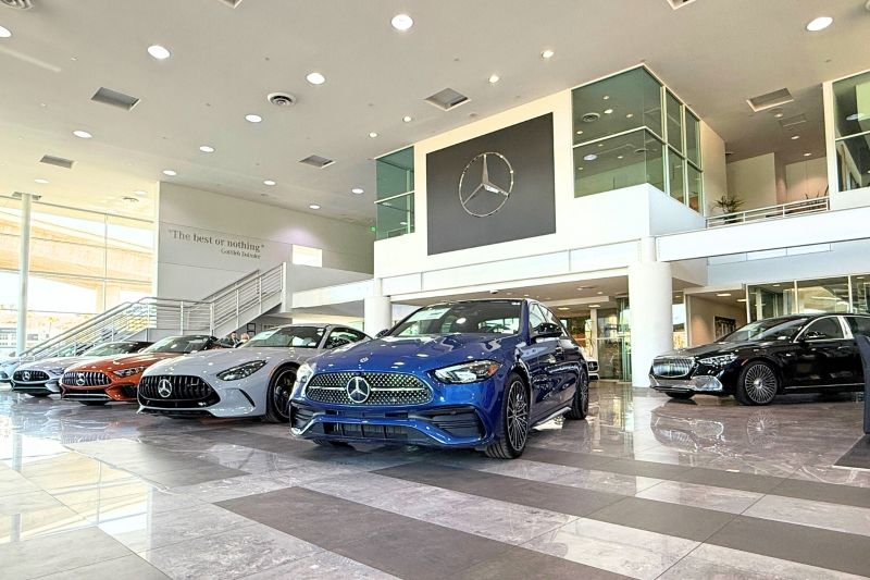 2013 Mercedes Benz SL 63 photo 16