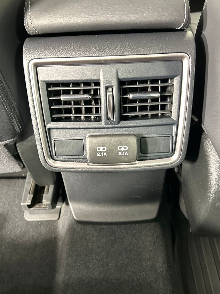 2021 Subaru Forester Limited photo 24