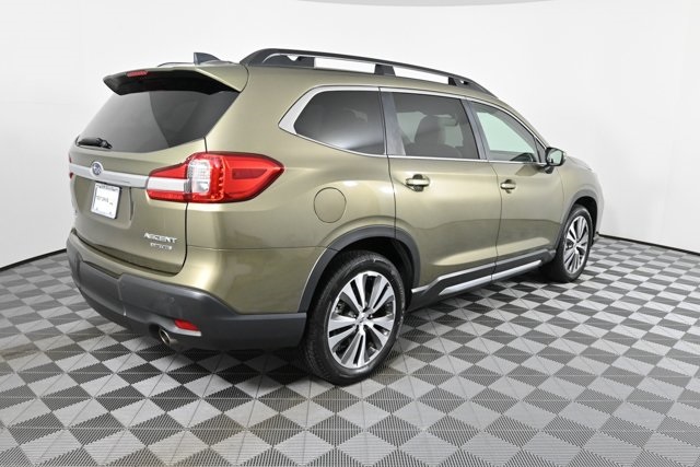 2022 Subaru Ascent Limited photo 6